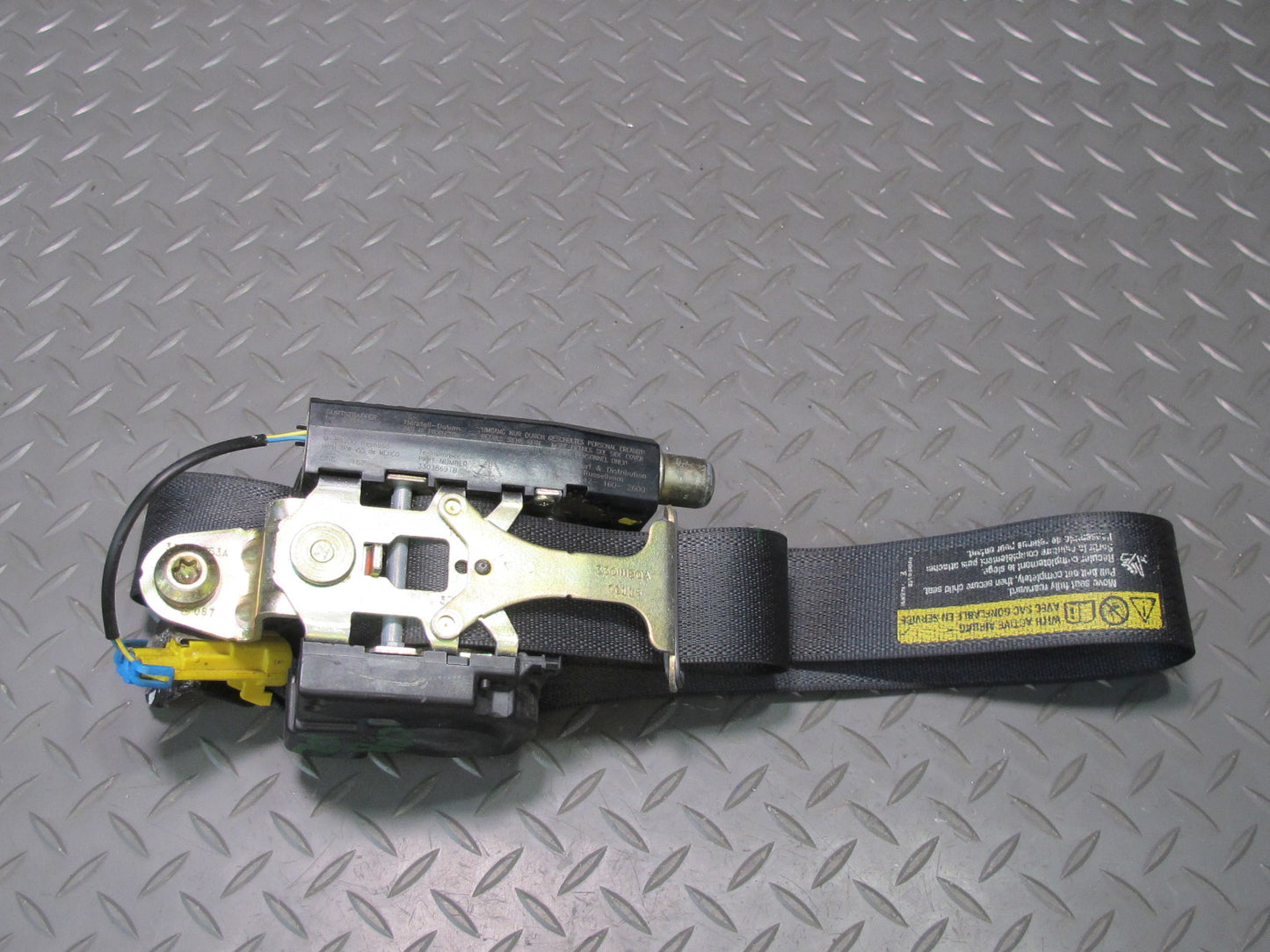 03-06 CHEVROLET SSR FRONT RIGHT SIDE SEATBELT RETRACTOR OEM