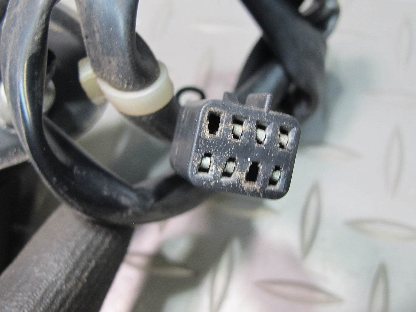 03-06 Chevrolet SSR Front Right Passenger Door Side View Power Mirror Black OEM