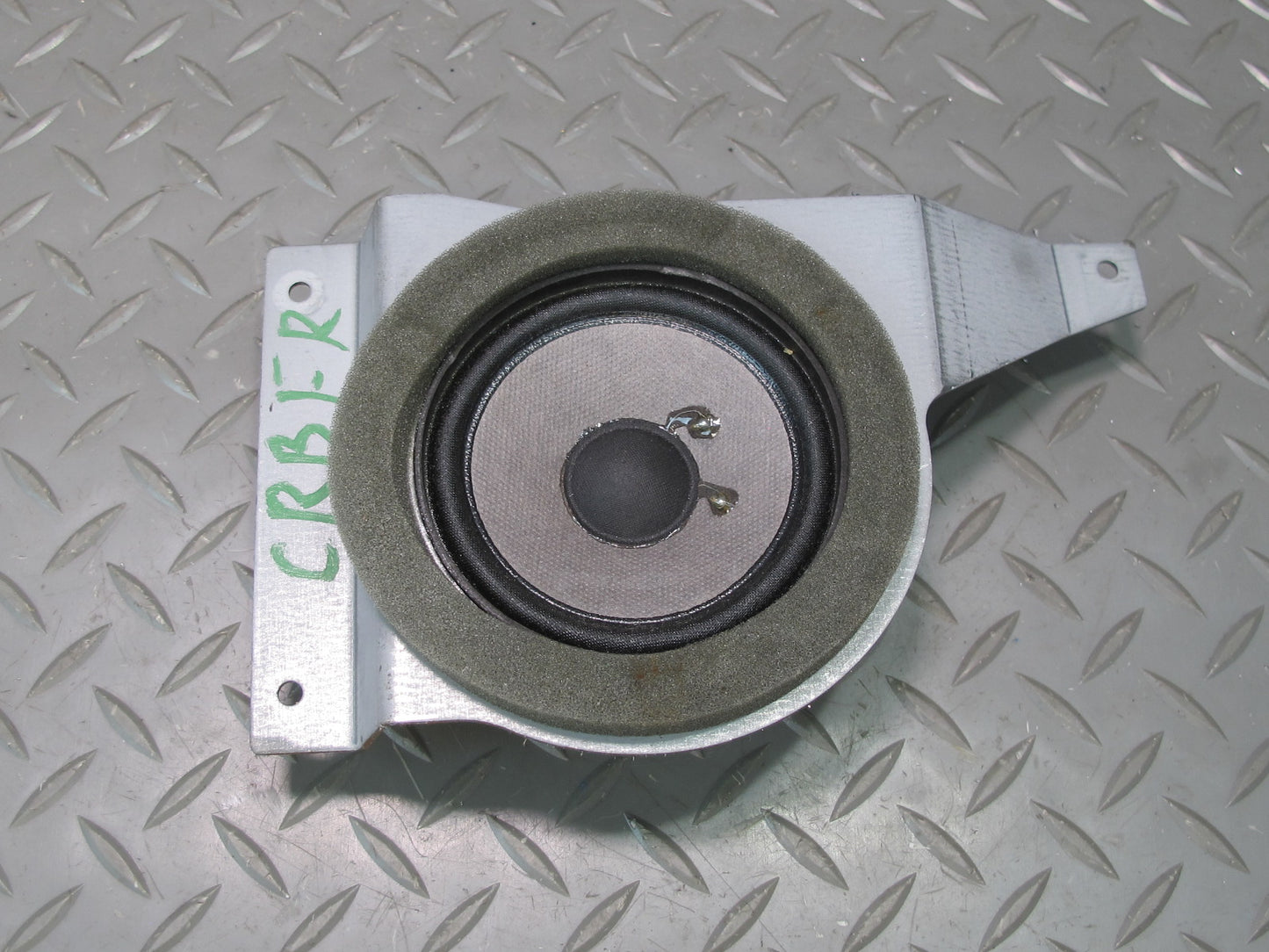 03-06 Chevrolet SSR Bose Front Right Speaker 10302898 OEM