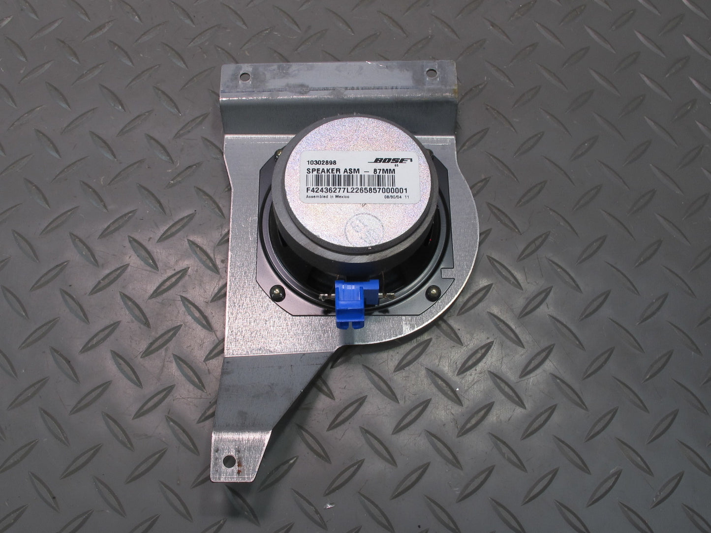 03-06 Chevrolet SSR Bose Front Right Speaker 10302898 OEM