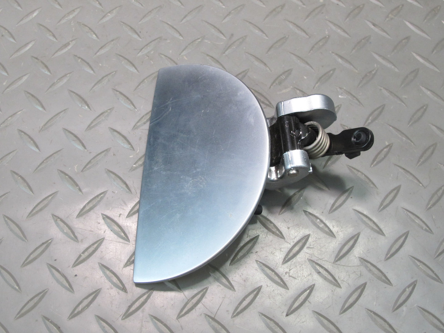 03-06 Chevrolet SSR Front Left Driver Door Exterior Handle OEM