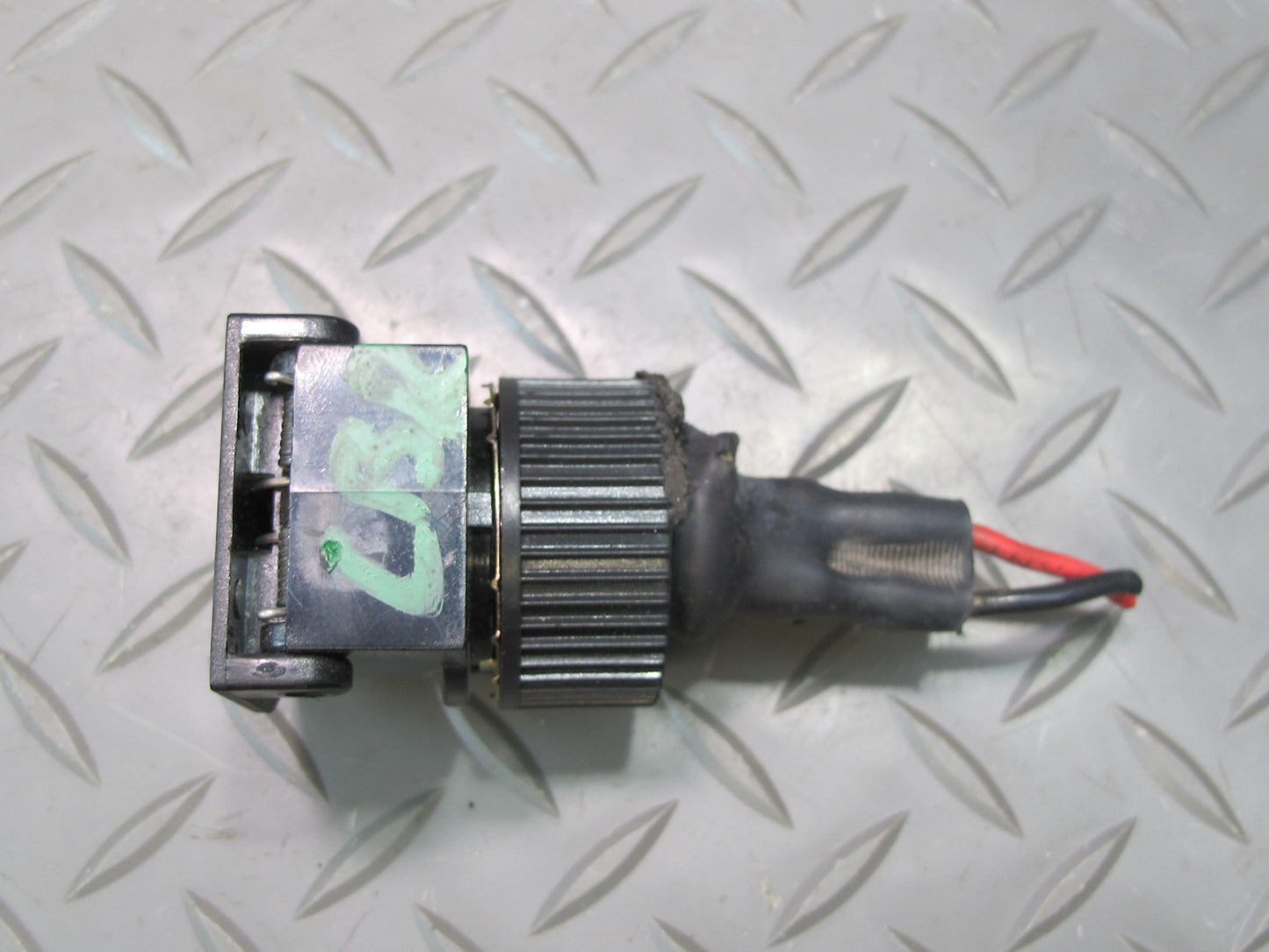 03-06 Chevrolet SSR Rear Luggage Compartment Power Outlet 12V Socket OEM