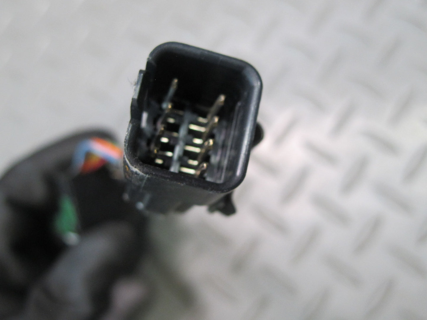 03-06 Chevrolet SSR Left Driver Door Side Mirror Switch OEM