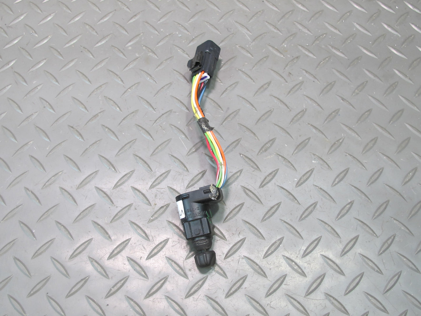 03-06 Chevrolet SSR Left Driver Door Side Mirror Switch OEM