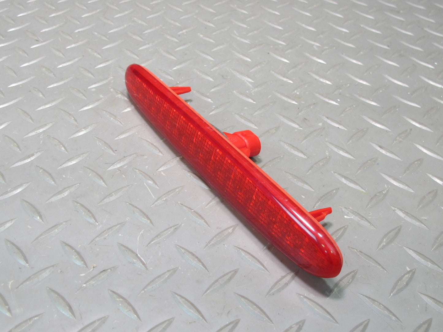 03-06 Chevrolet SSR Rear Third 3RD Brake Light Lamp 15133728 OEM