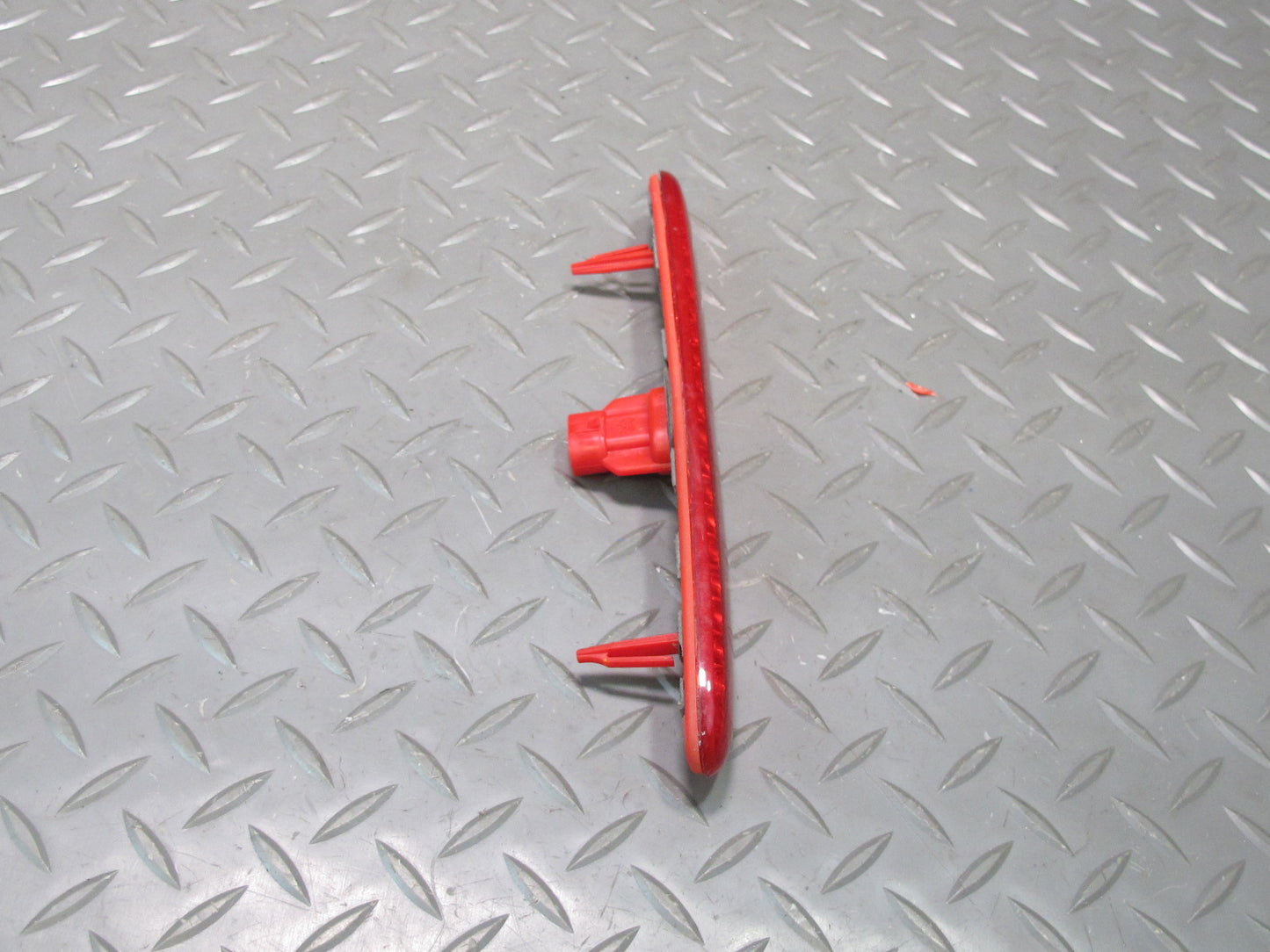 03-06 Chevrolet SSR Rear Third 3RD Brake Light Lamp 15133728 OEM