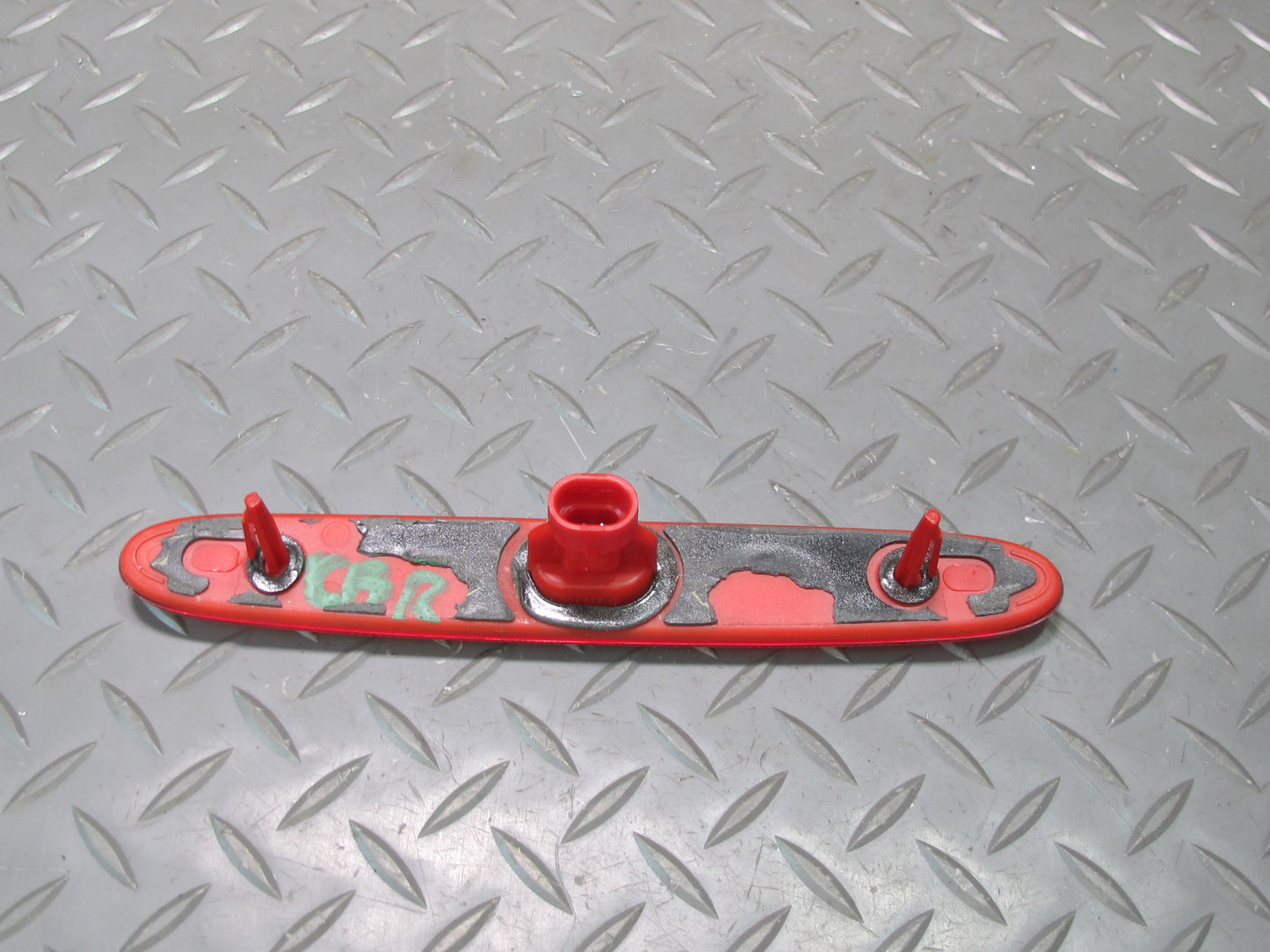 03-06 Chevrolet SSR Rear Third 3RD Brake Light Lamp 15133728 OEM