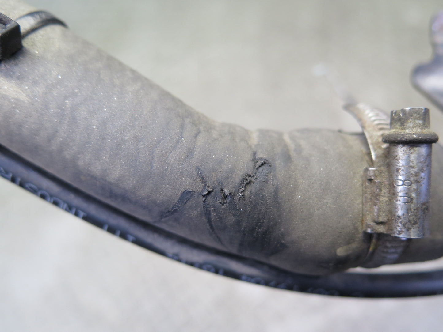 03-06 Chevrolet SSR Fuel Filler Neck Pipe w Fuel Cap OEM