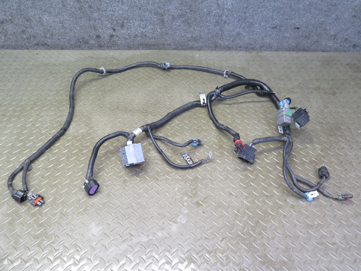 03-06 Chevrolet SSR Underhood Headlight Wire Wiring Harness OEM