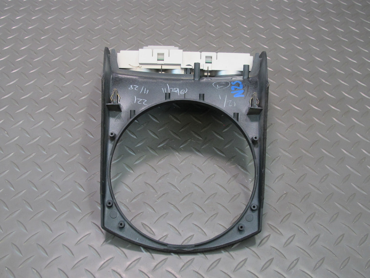 2004 Nissan Z33 350Z MT A/C Heater Climate Control Switch w Trim Bezel Panel OEM