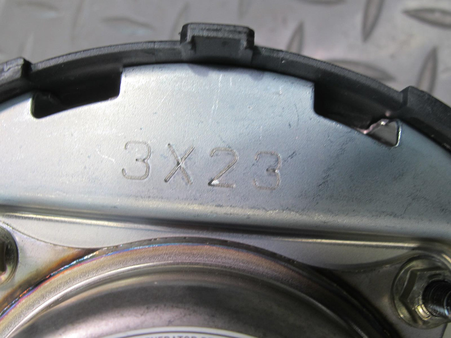 04-06 NISSAN 350Z Z33 FRONT LEFT DRIVER SIDE STEERING WHEEL SRS AIRBAG OEM