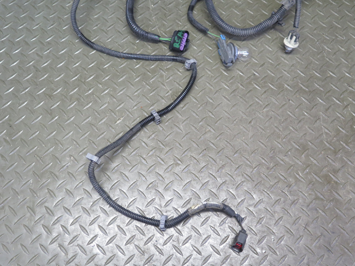 03-06 Chevrolet SSR Rear Bumper Wire Wiring Harness OEM