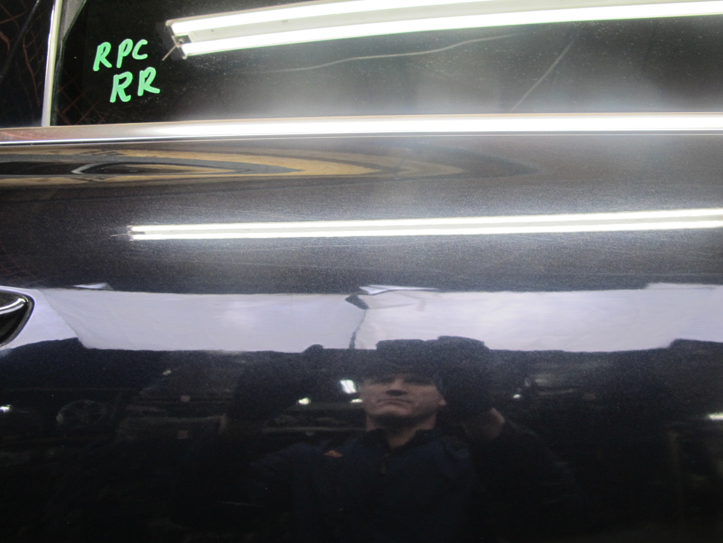 2011-2018 Porsche Cayenne 958 Rear Right Side Door Shell Panel W/ Glass Black