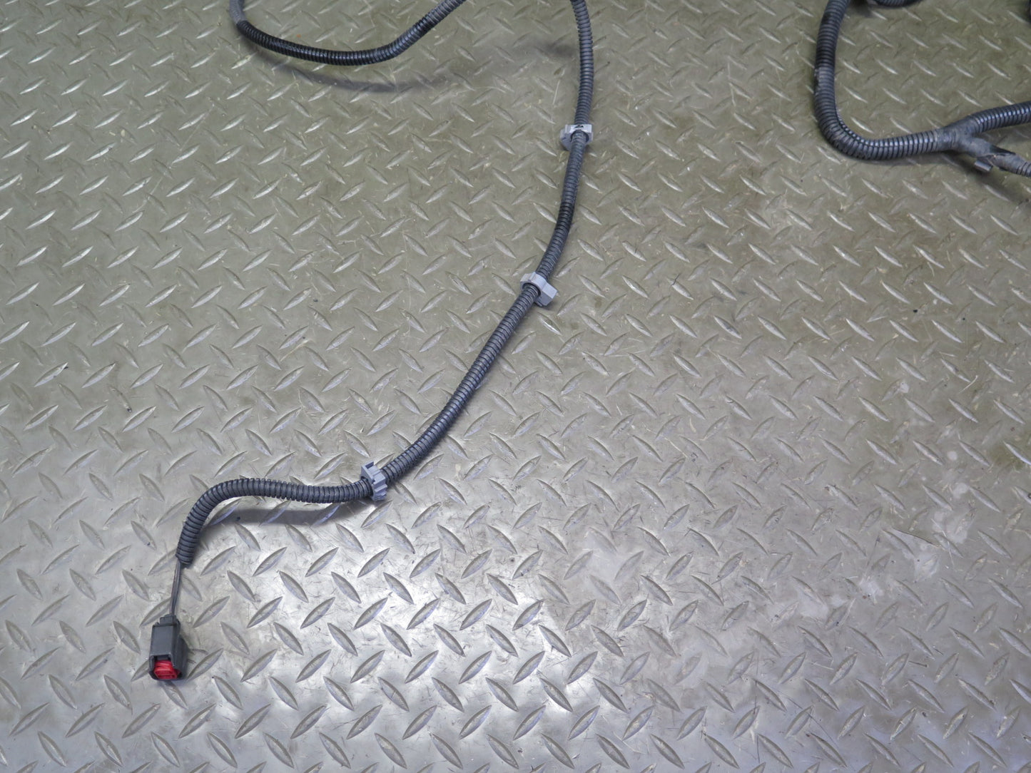 03-06 Chevrolet SSR Rear Bumper Wire Wiring Harness OEM