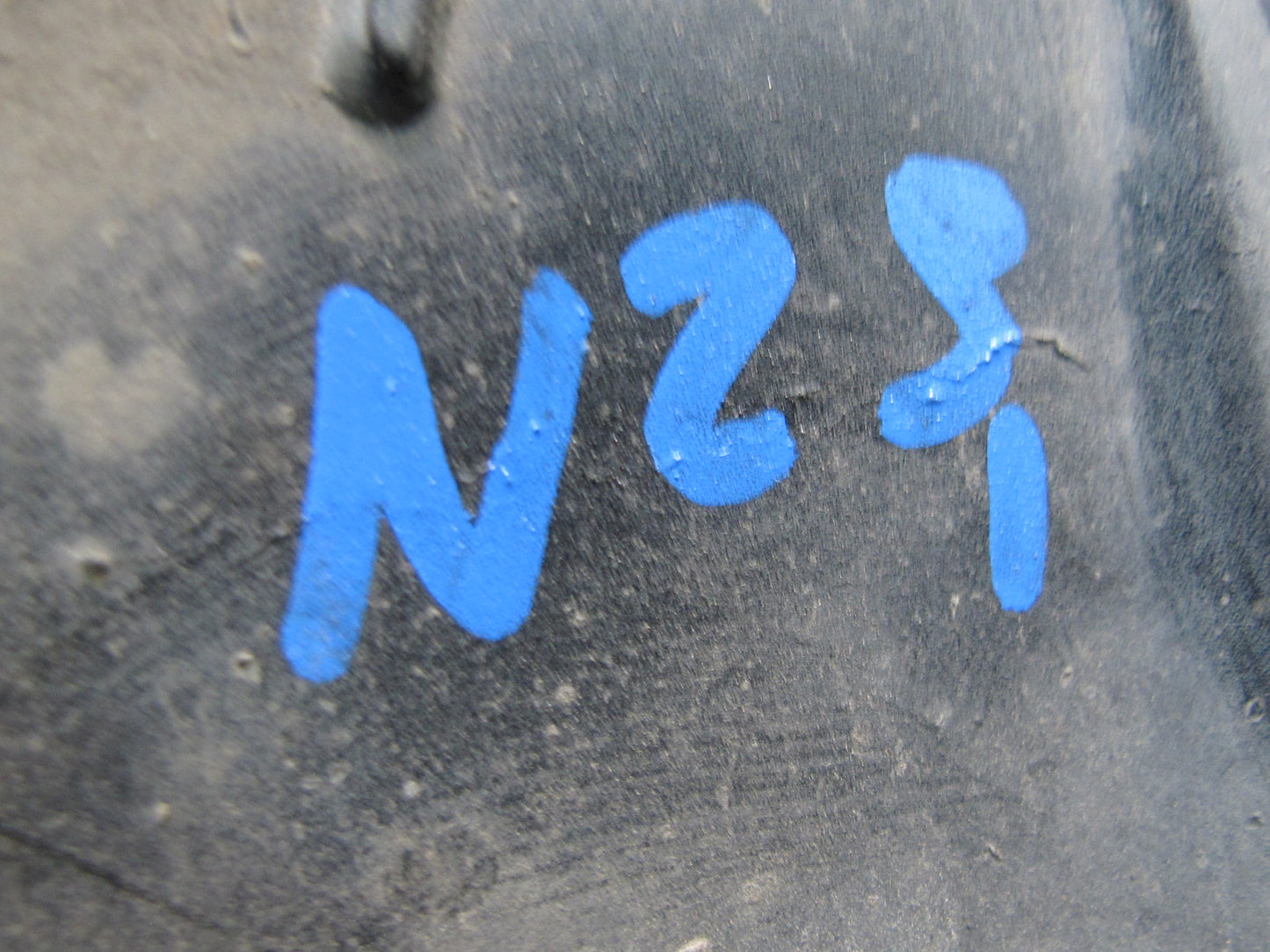 03-09 Nissan Z33 350Z Set of 2 Rear Left & Right MUD Flap Molding Cover OEM