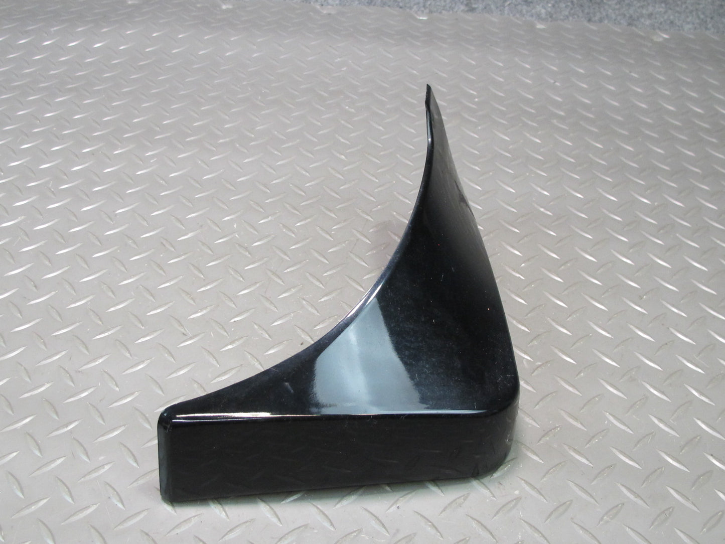 03-09 Nissan Z33 350Z Set of 2 Rear Left & Right MUD Flap Molding Cover OEM