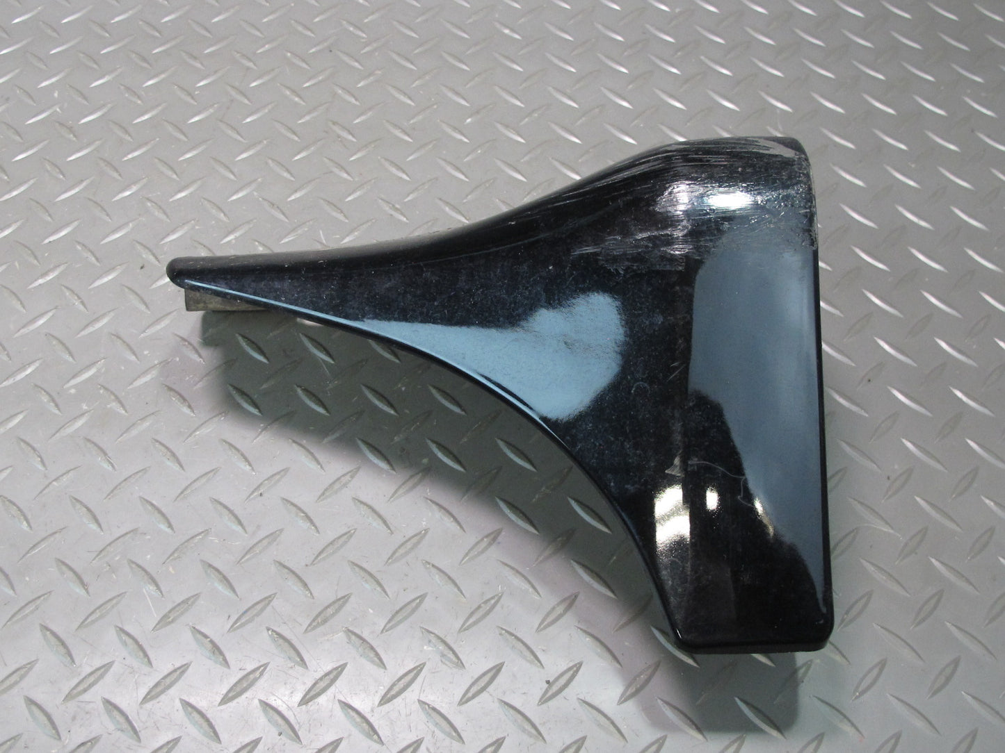 03-09 Nissan Z33 350Z Set of 2 Front Left & Right MUD Flap Molding Cover OEM