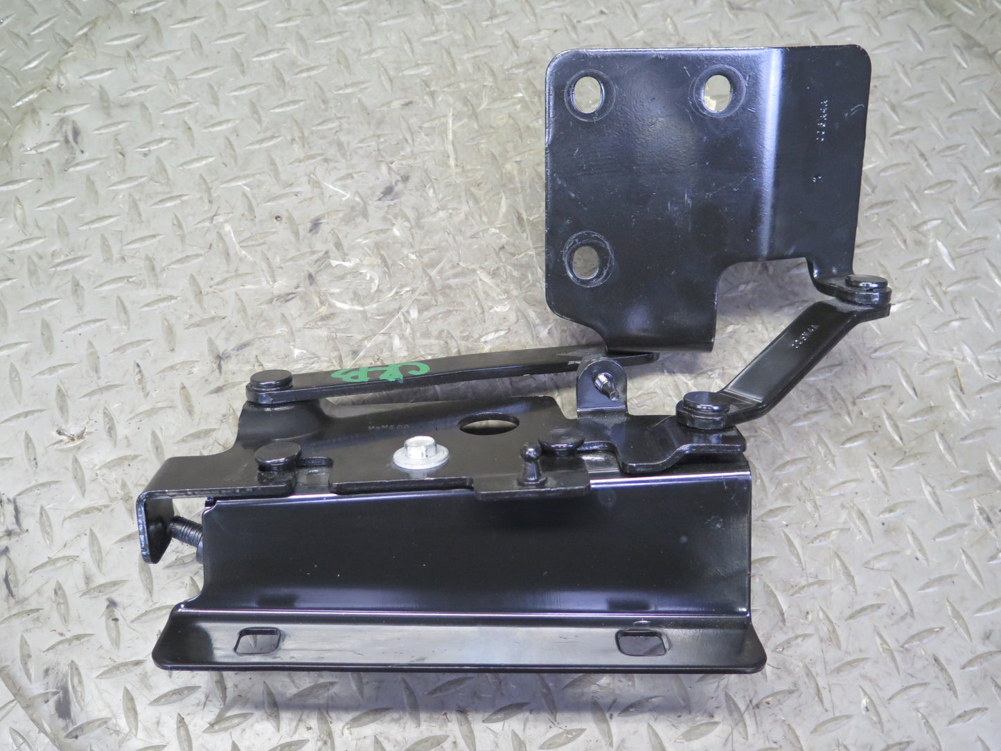 03-06 Chevrolet SSR Set of 2 Rear Left & Right Trunk Hinge OEM