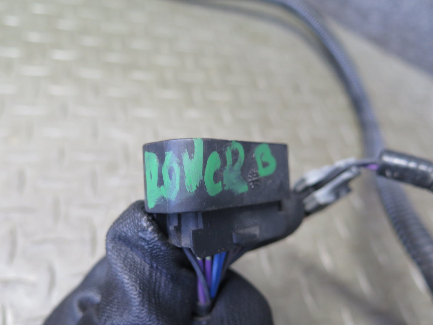 03-06 Chevrolet SSR Front Bumper Wire Wiring Harness OEM