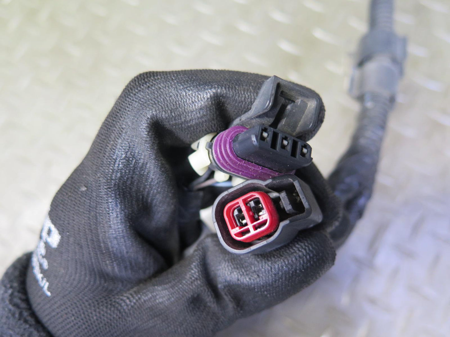 03-06 Chevrolet SSR Front Bumper Wire Wiring Harness OEM