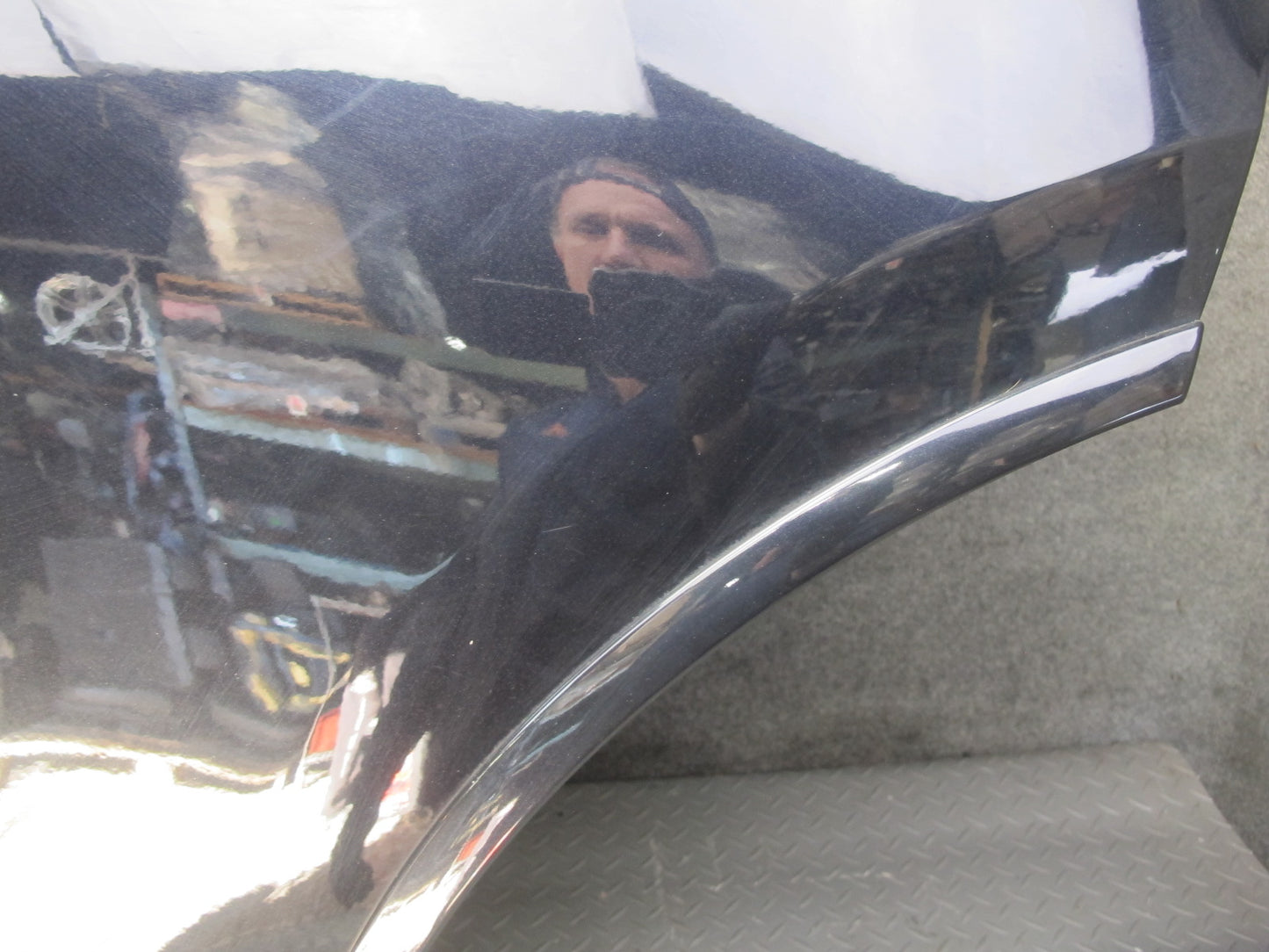 2011-2018 Porsche Cayenne 958 Rear Left Side Door Shell Panel W/ Glass Black