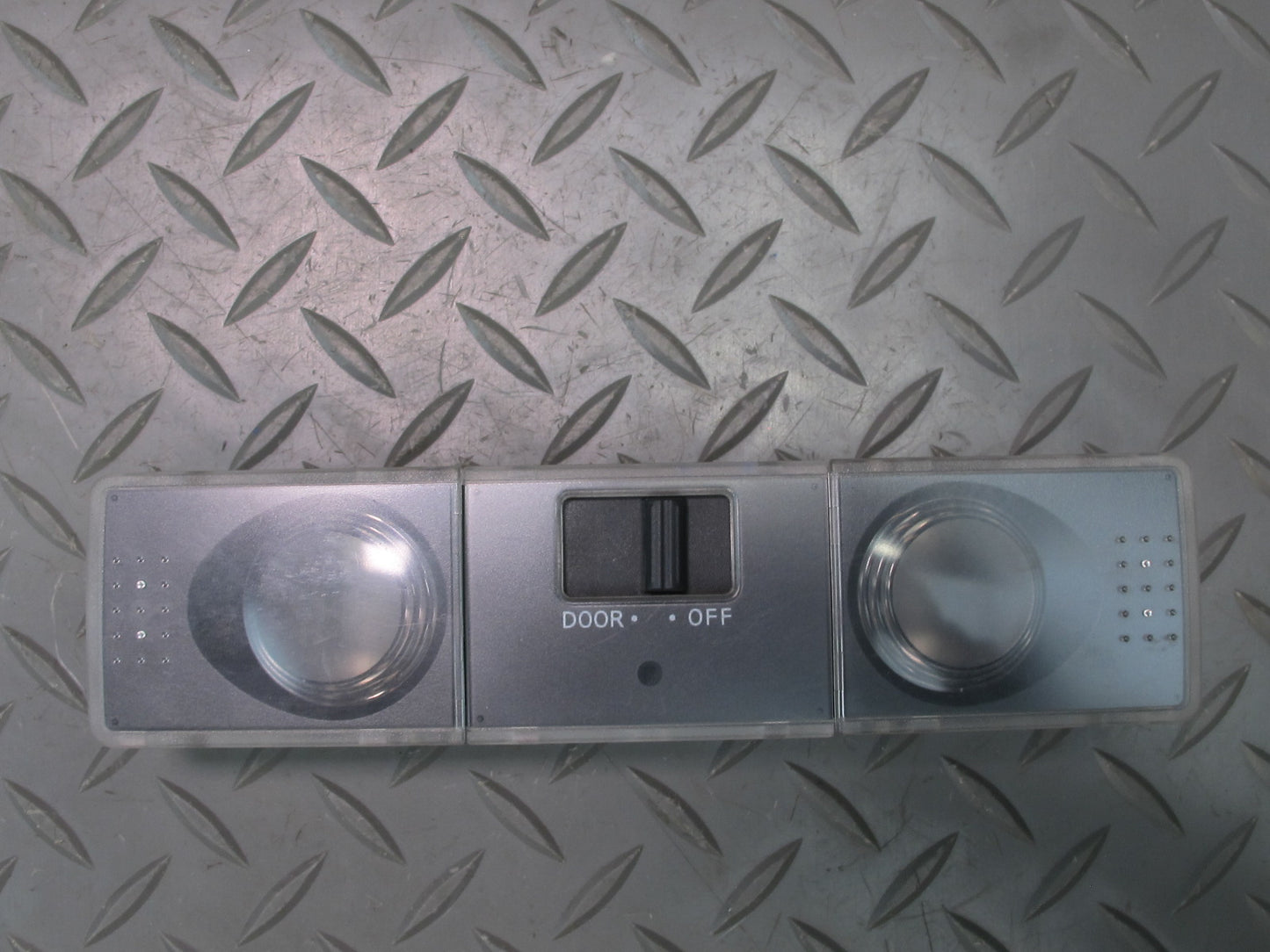 04-09 Nissan Z33 350Z Convertible Overhead Dome Reading Interior Light Lamp OEM