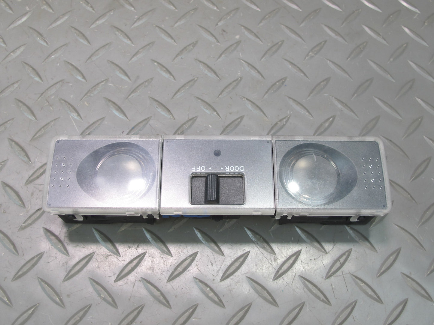 04-09 Nissan Z33 350Z Convertible Overhead Dome Reading Interior Light Lamp OEM