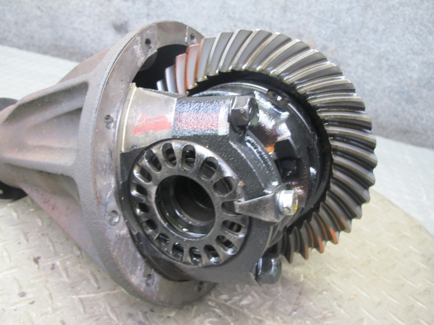 2003-2009 Lexus UZJ120L GX470 AWD Rear Axle Differential Carrier 3.73 Ratio