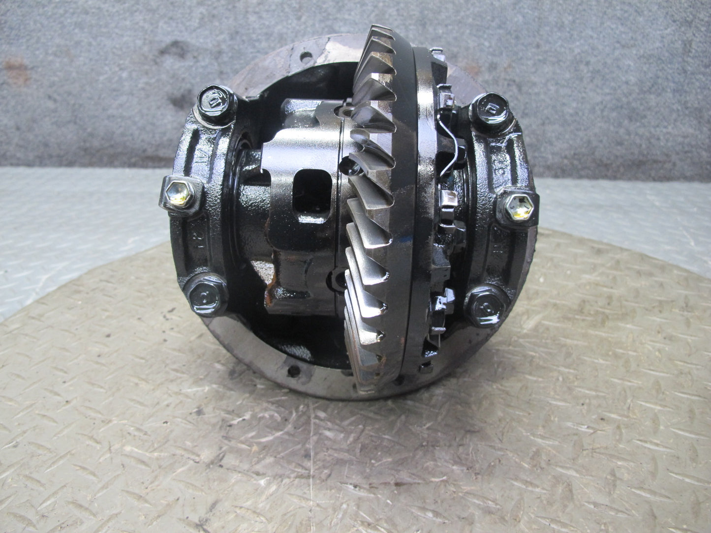 2003-2009 Lexus UZJ120L GX470 AWD Rear Axle Differential Carrier 3.73 Ratio