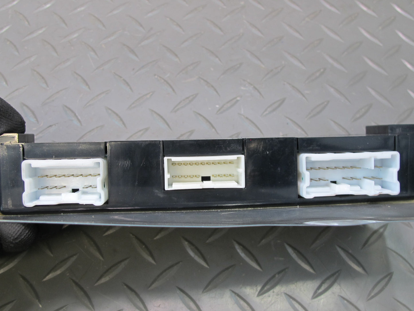 04-09 Nissan Z33 350Z Convertible Folding TOP Roof Control Module OEM