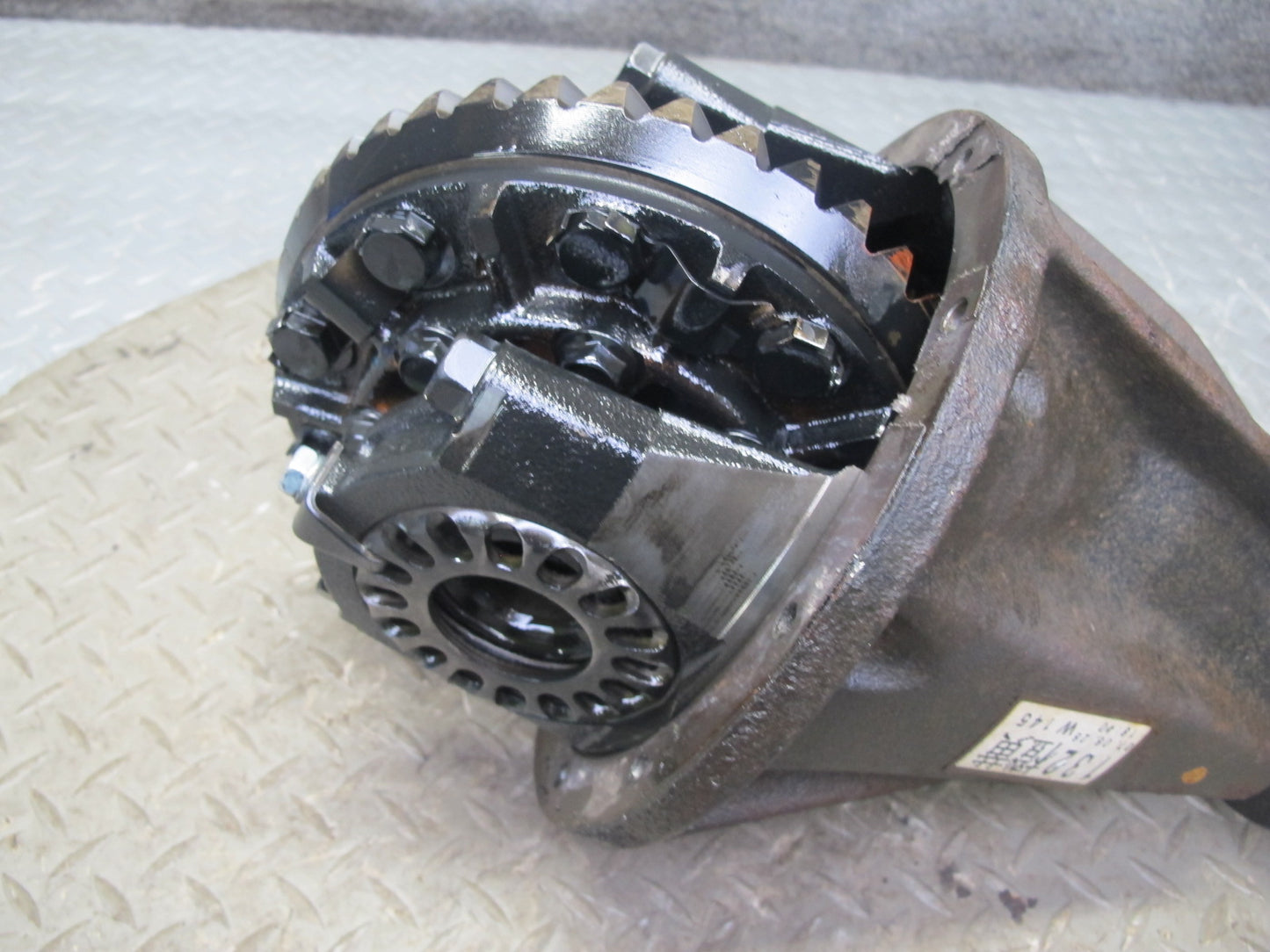 2003-2009 Lexus UZJ120L GX470 AWD Rear Axle Differential Carrier 3.73 Ratio