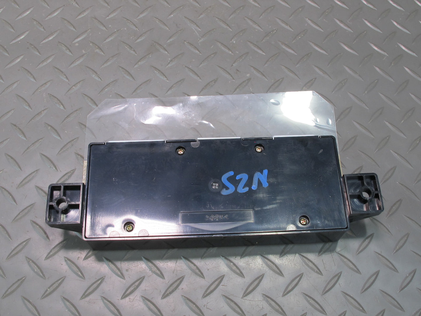 04-09 Nissan Z33 350Z Convertible Folding TOP Roof Control Module OEM