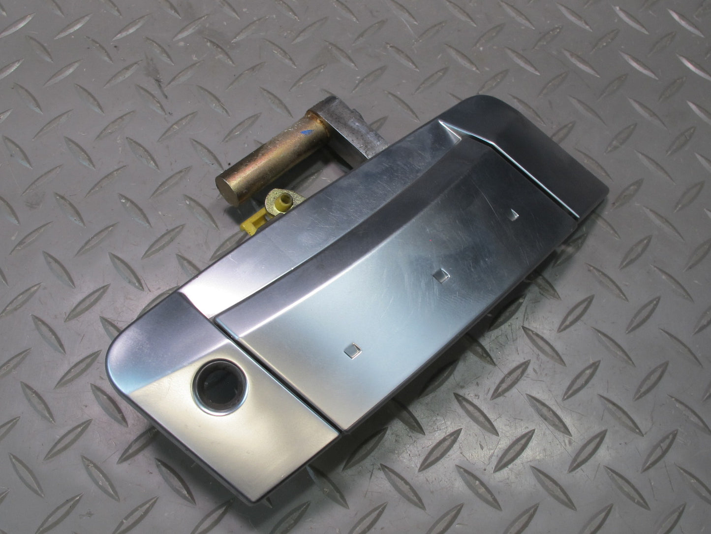 03-09 Nissan Z33 350Z Left Door Exterior Handle OEM