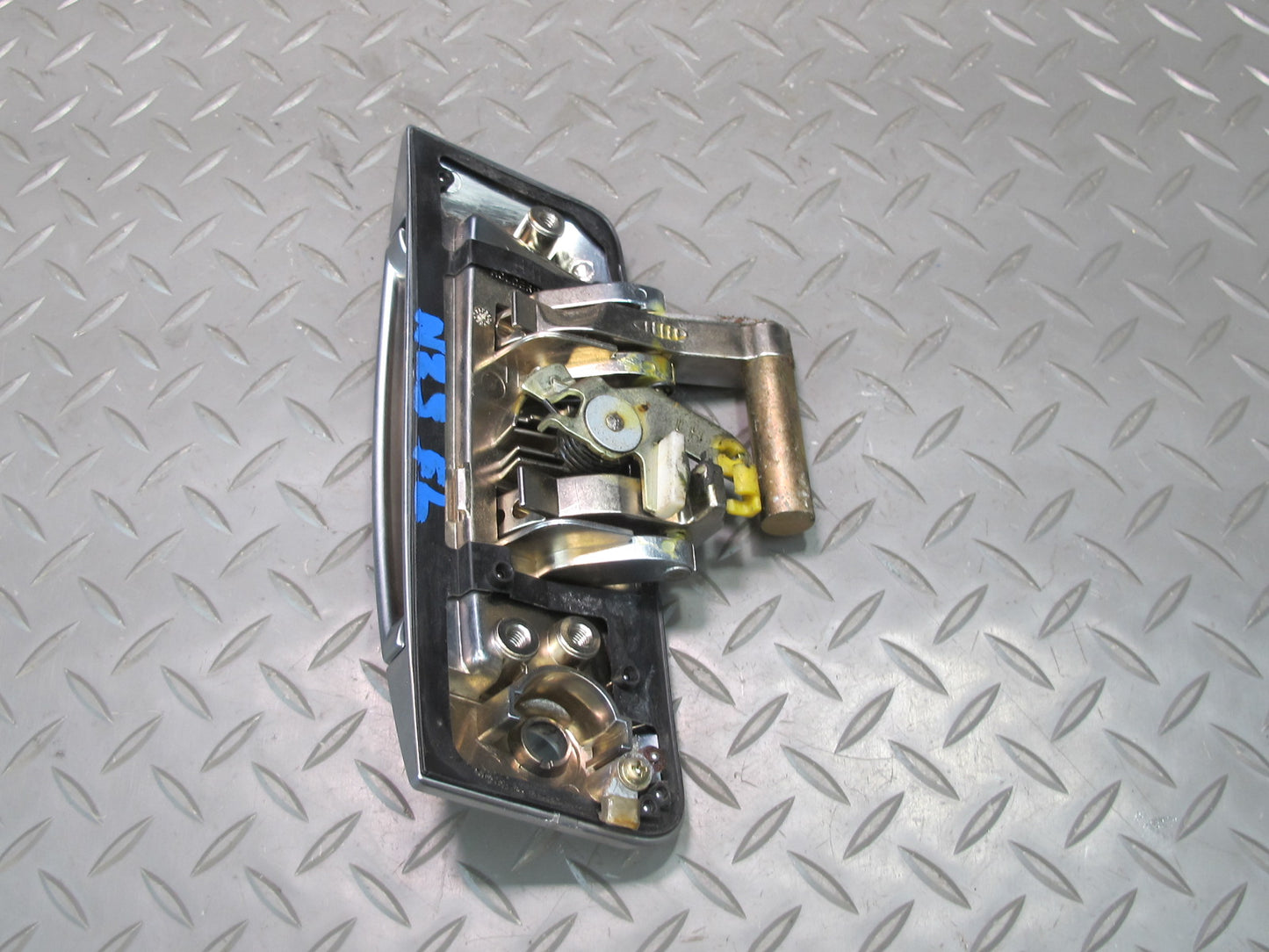 03-09 Nissan Z33 350Z Left Door Exterior Handle OEM