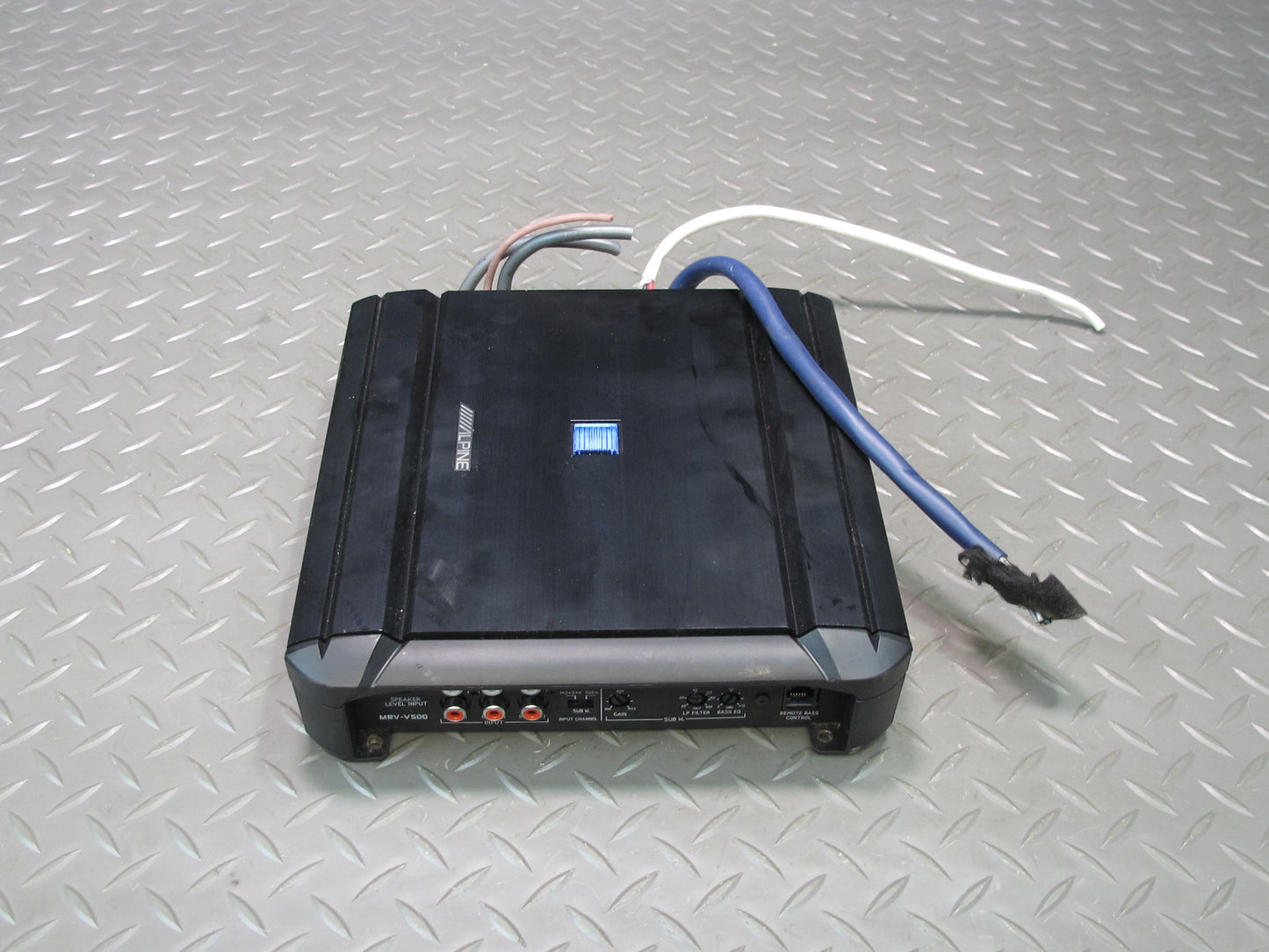 Alpine V-power MRV-V500 Digital Audio Amplifier AMP