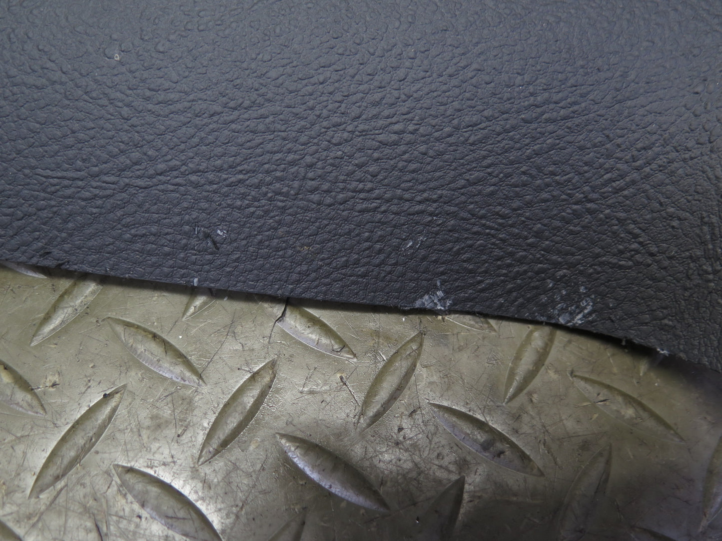 03-06 Chevrolet SSR Set of 2 Left & Right A Pillar Trim Cover Panel Black OEM