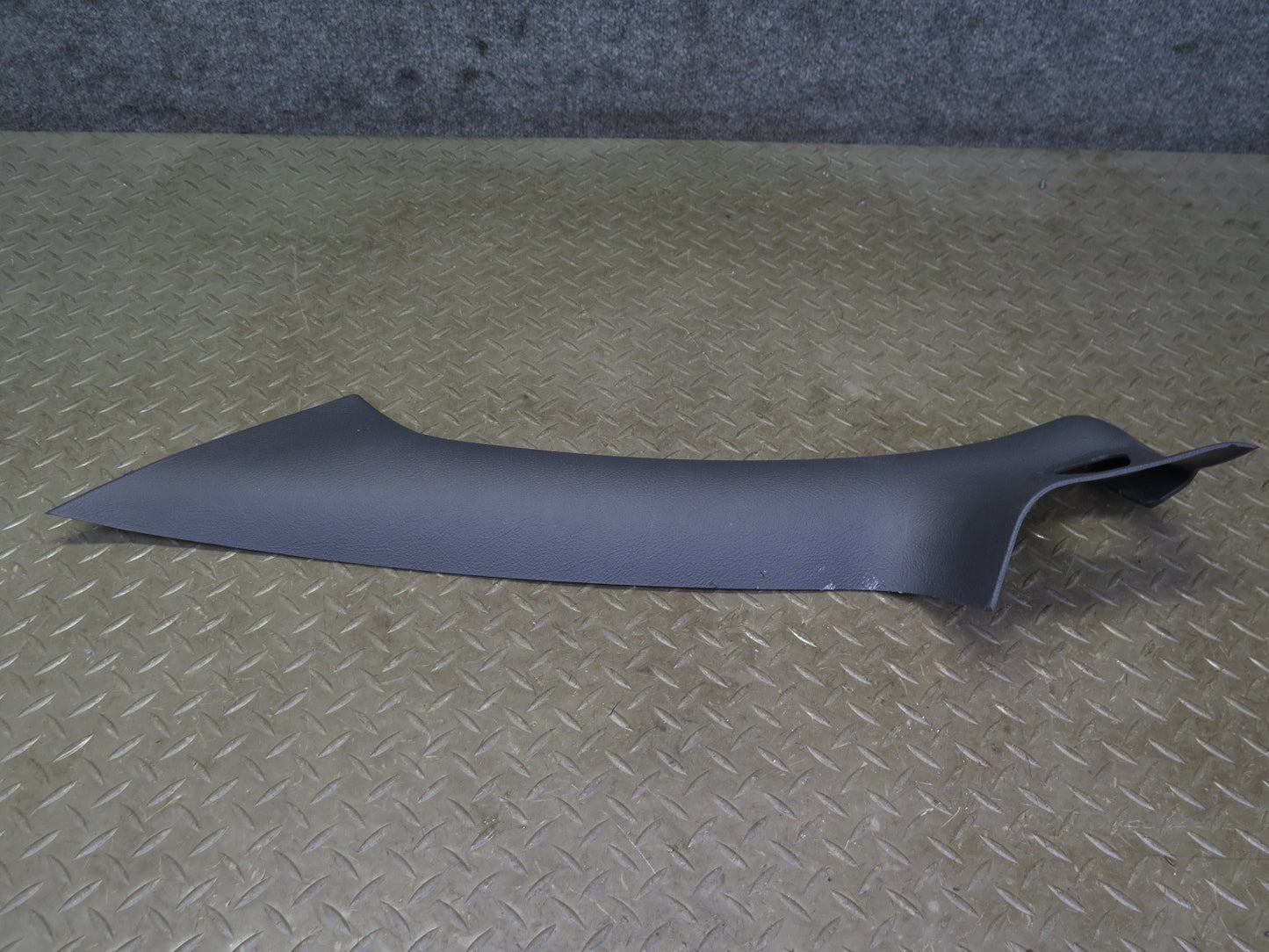 03-06 Chevrolet SSR Set of 2 Left & Right A Pillar Trim Cover Panel Black OEM