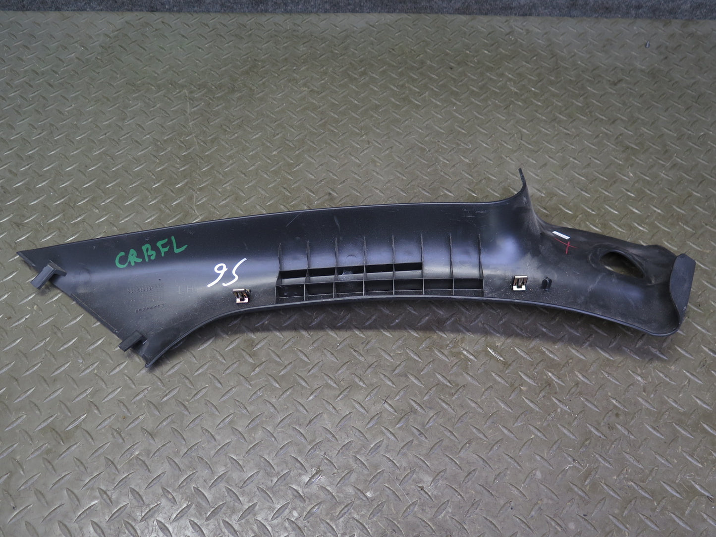 03-06 Chevrolet SSR Set of 2 Left & Right A Pillar Trim Cover Panel Black OEM