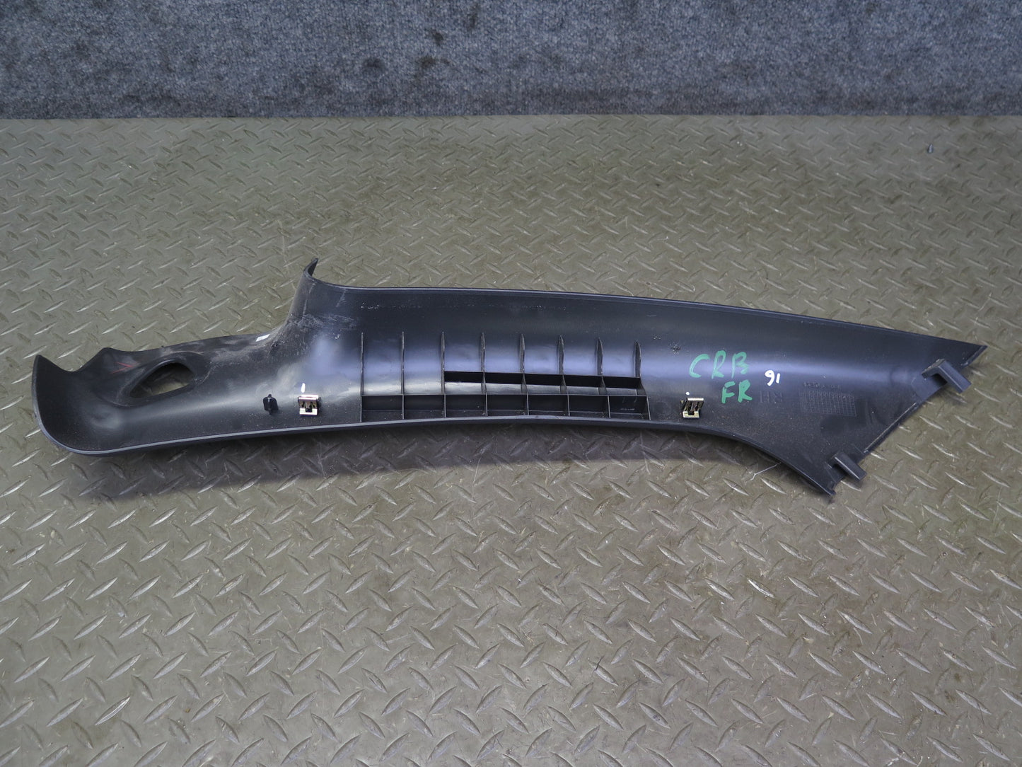 03-06 Chevrolet SSR Set of 2 Left & Right A Pillar Trim Cover Panel Black OEM