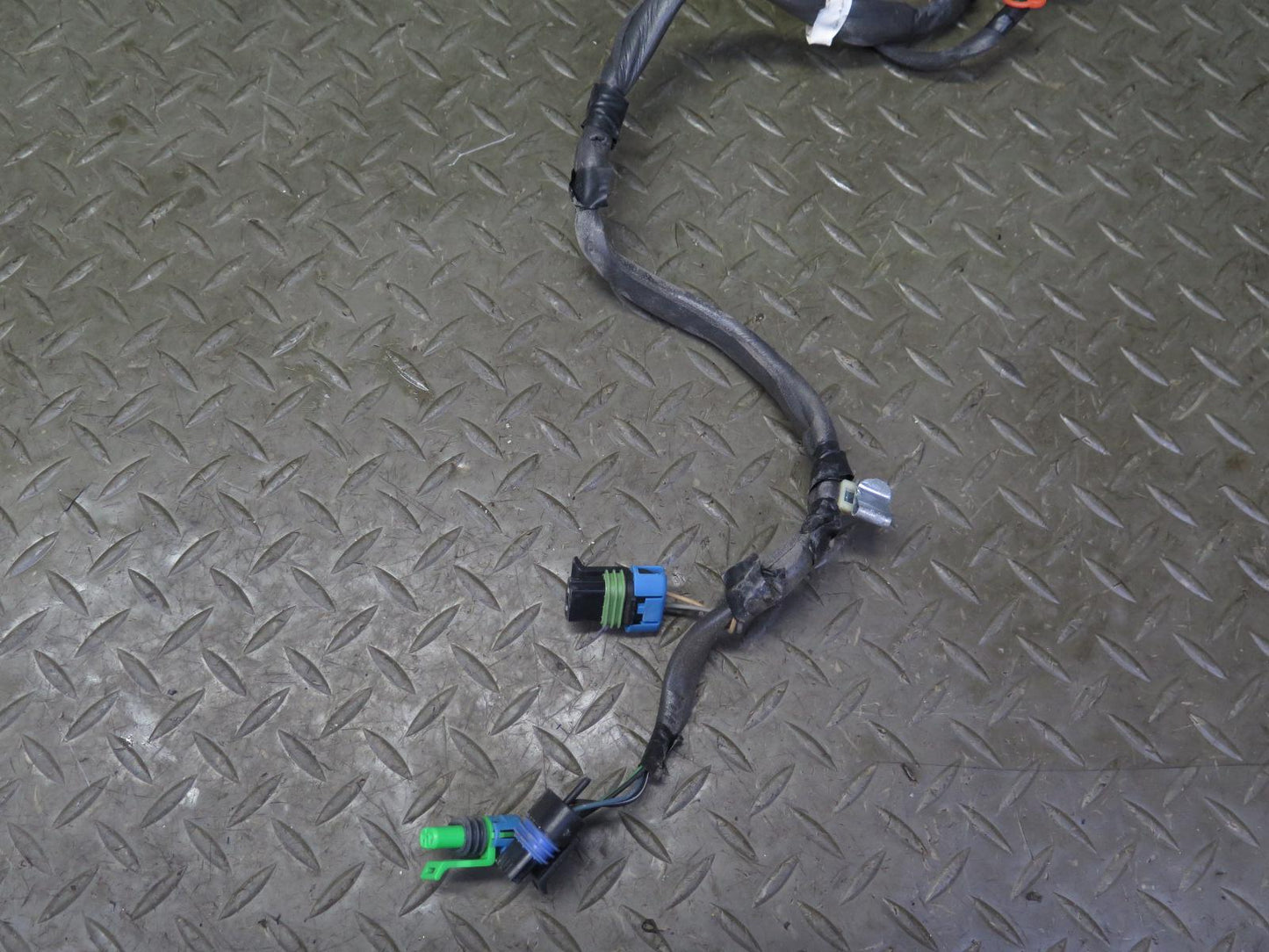 03-06 Chevrolet SSR Right Passenger Door Wire Wiring Harness OEM