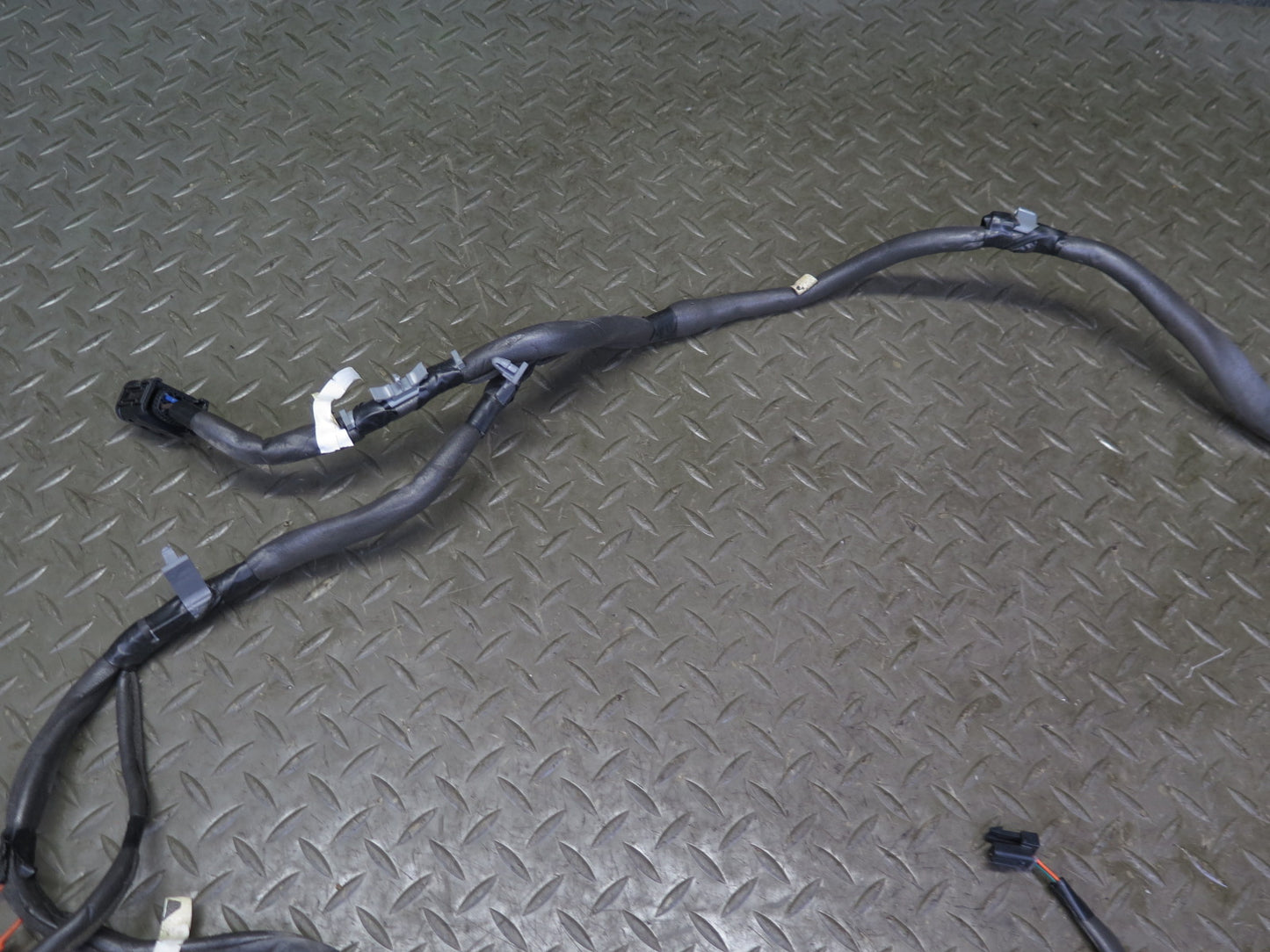 03-06 Chevrolet SSR Right Passenger Door Wire Wiring Harness OEM