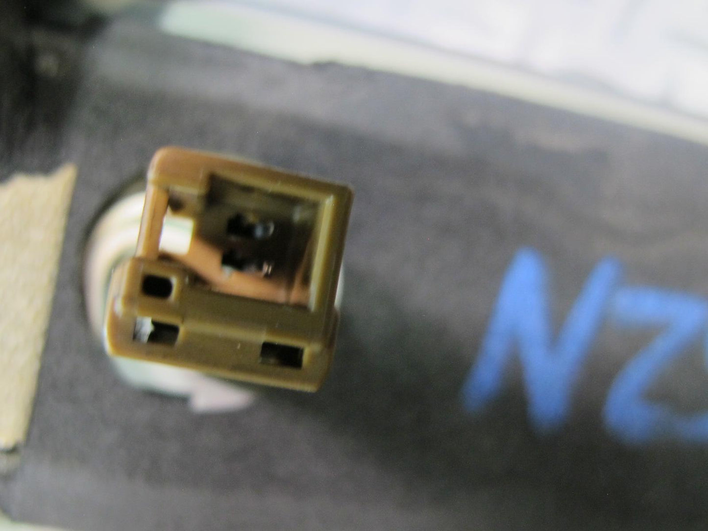 04-07 Nissan Z33 350Z Convertible Rear Third 3RD Brake Stop Light Lamp OEM