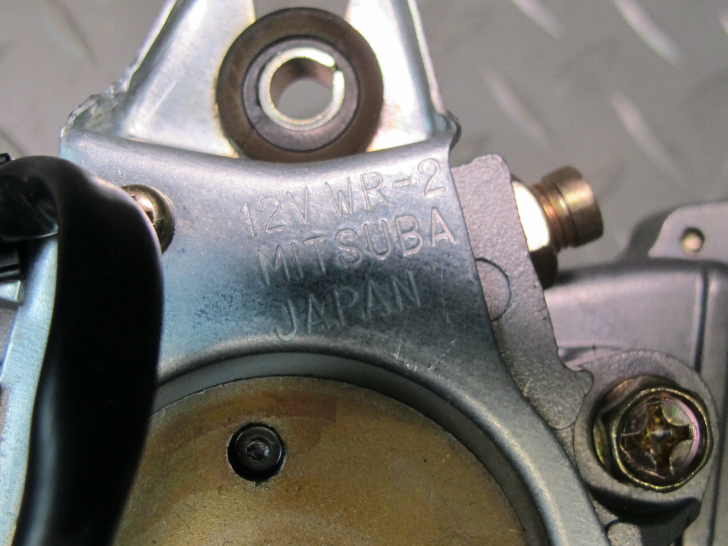 04-09 Nissan Z33 350Z Convertible Set of 2 TOP Roof Lift Motor Drive Unit OEM