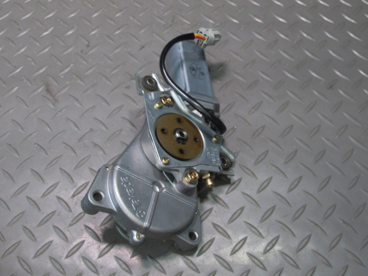 04-09 Nissan Z33 350Z Convertible Set of 2 TOP Roof Lift Motor Drive Unit OEM