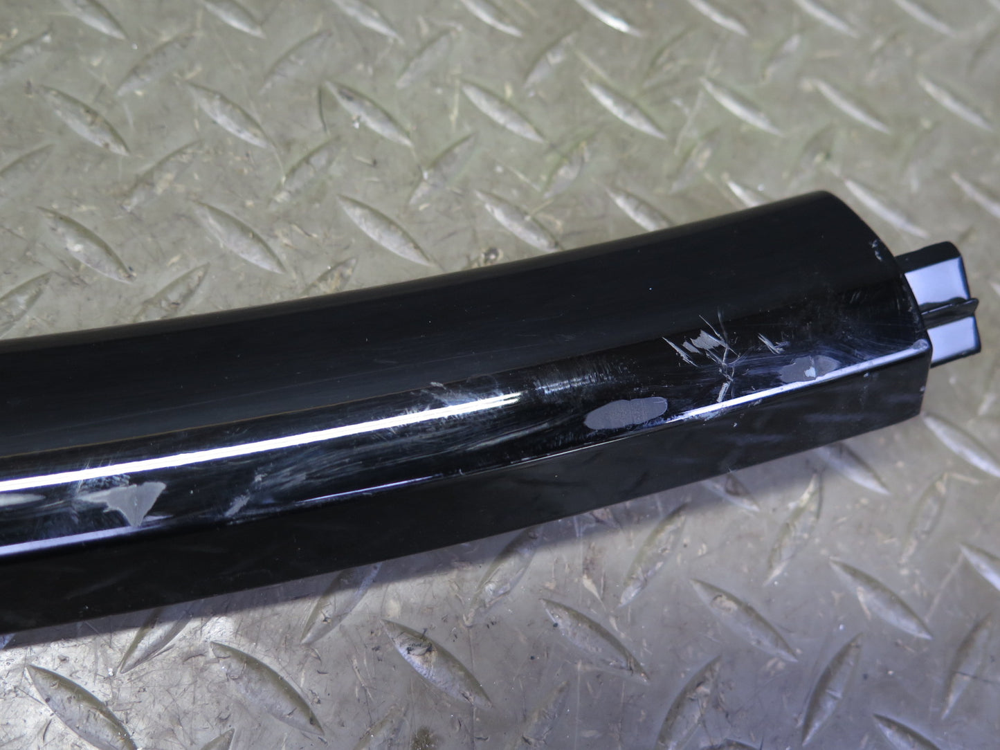 03-06 Chevrolet SSR Set of 2 Interior Windshield Dash Left Right Trim Black OEM