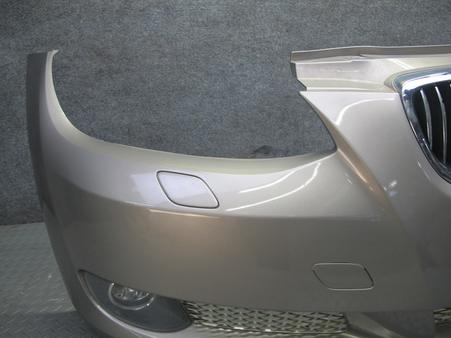 07-10 BMW E92 E93 335i Coupe Convertible Front Bumper Cover w Kidney Grille OEM