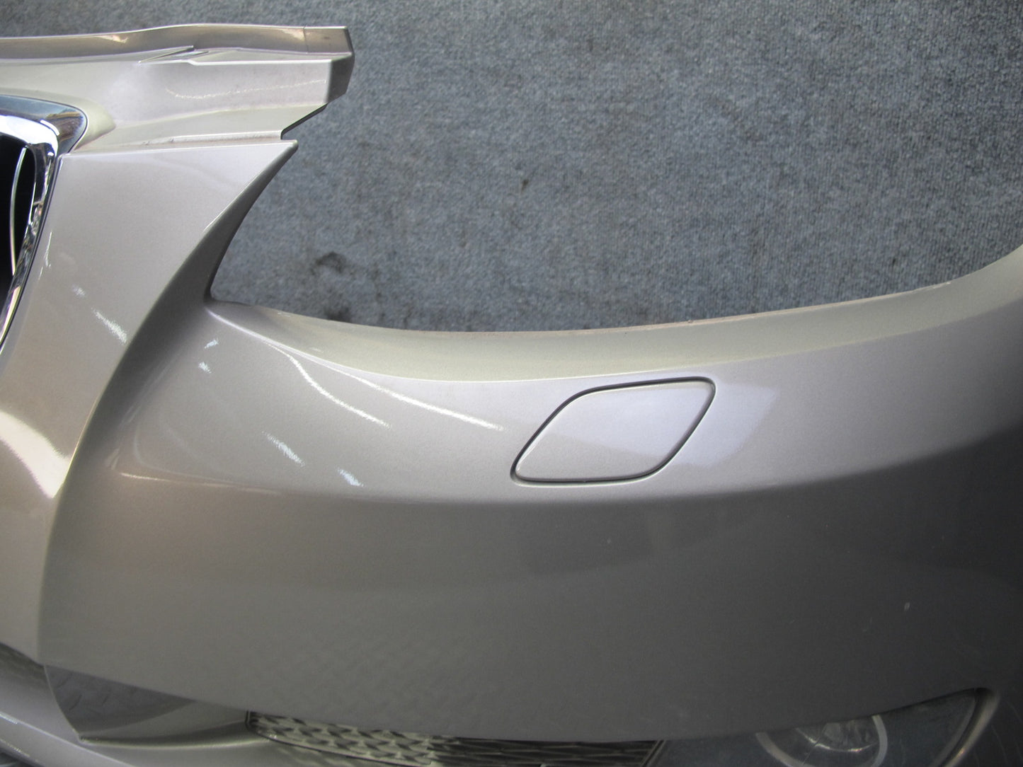 07-10 BMW E92 E93 335i Coupe Convertible Front Bumper Cover w Kidney Grille OEM