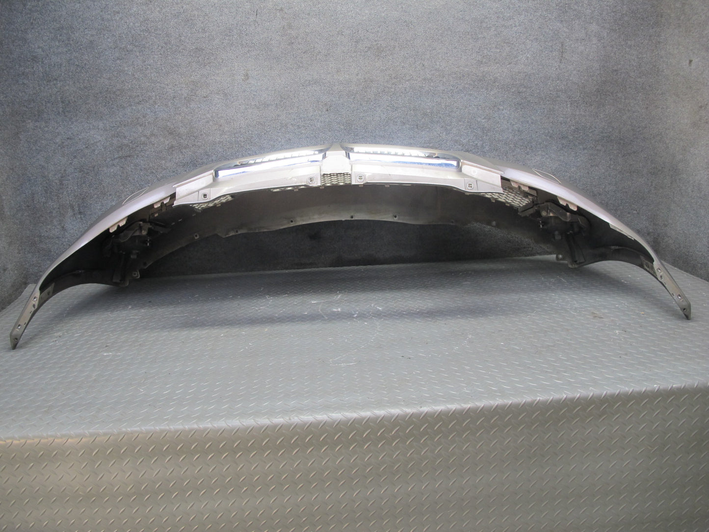 07-10 BMW E92 E93 335i Coupe Convertible Front Bumper Cover w Kidney Grille OEM