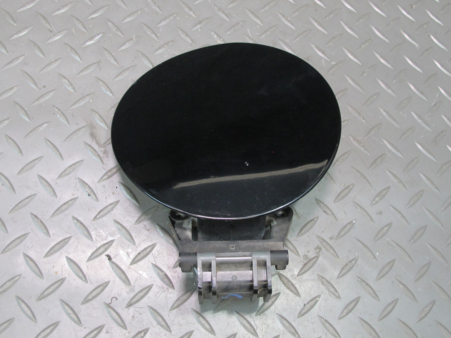 03-09 Nissan Z33 350Z Fuel Tank Filler Door Lid Cover 78830-CD000 OEM