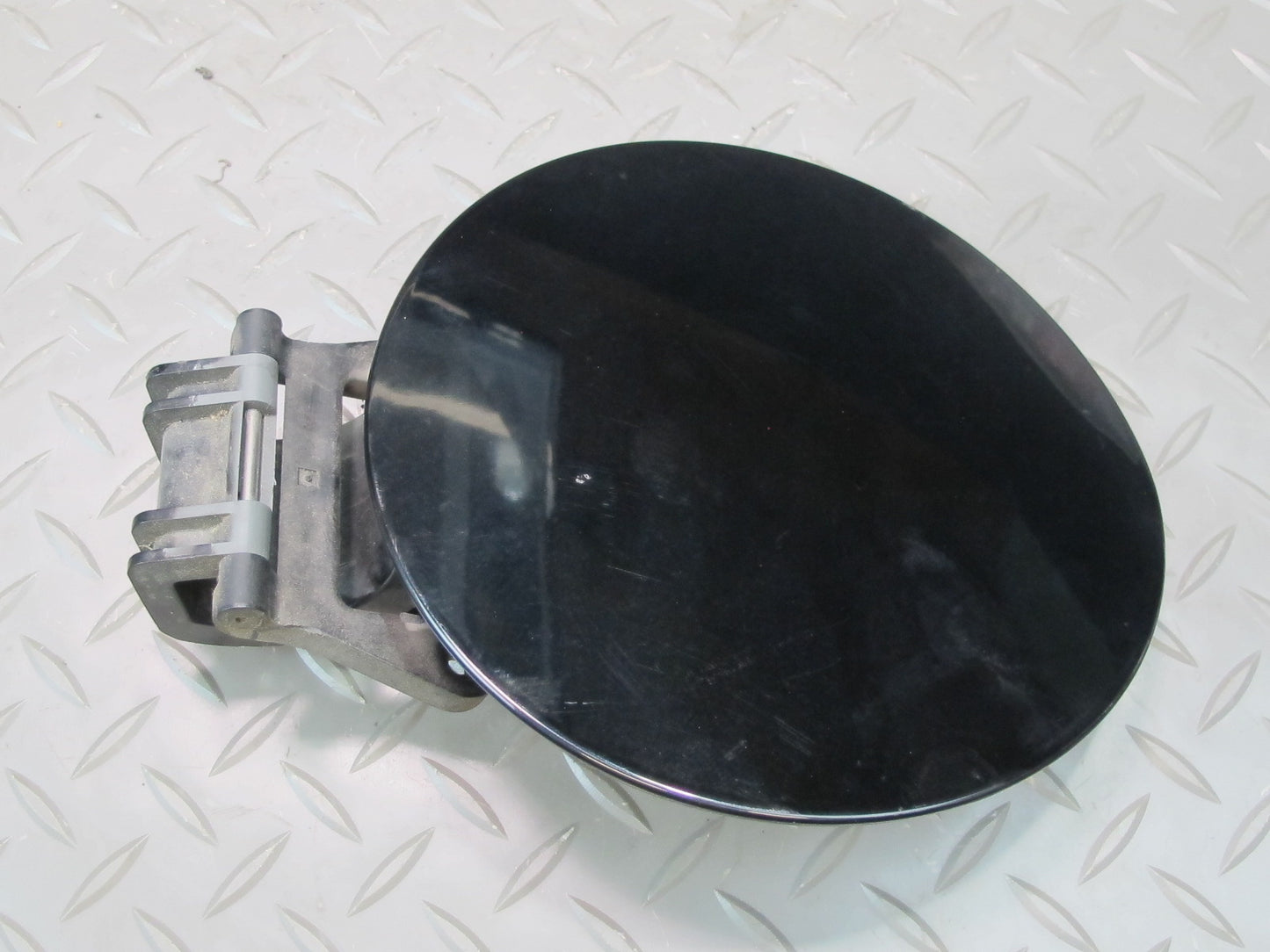 03-09 Nissan Z33 350Z Fuel Tank Filler Door Lid Cover 78830-CD000 OEM